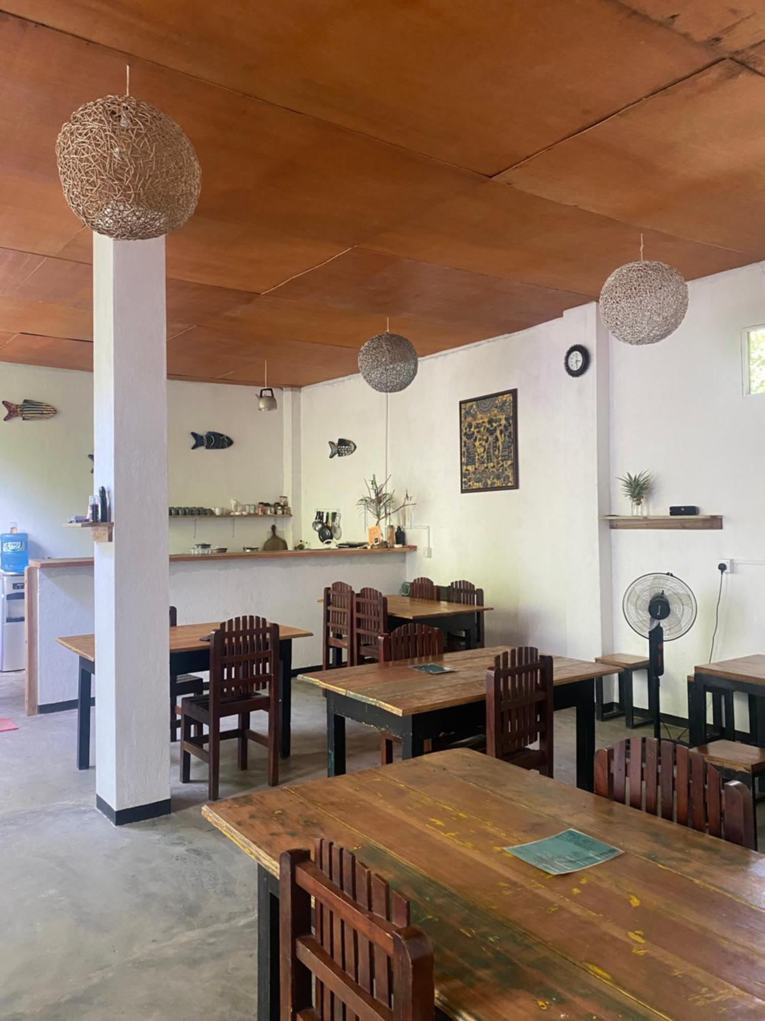 Sea La Vie Hotel Vịnh Arugam Ngoại thất bức ảnh