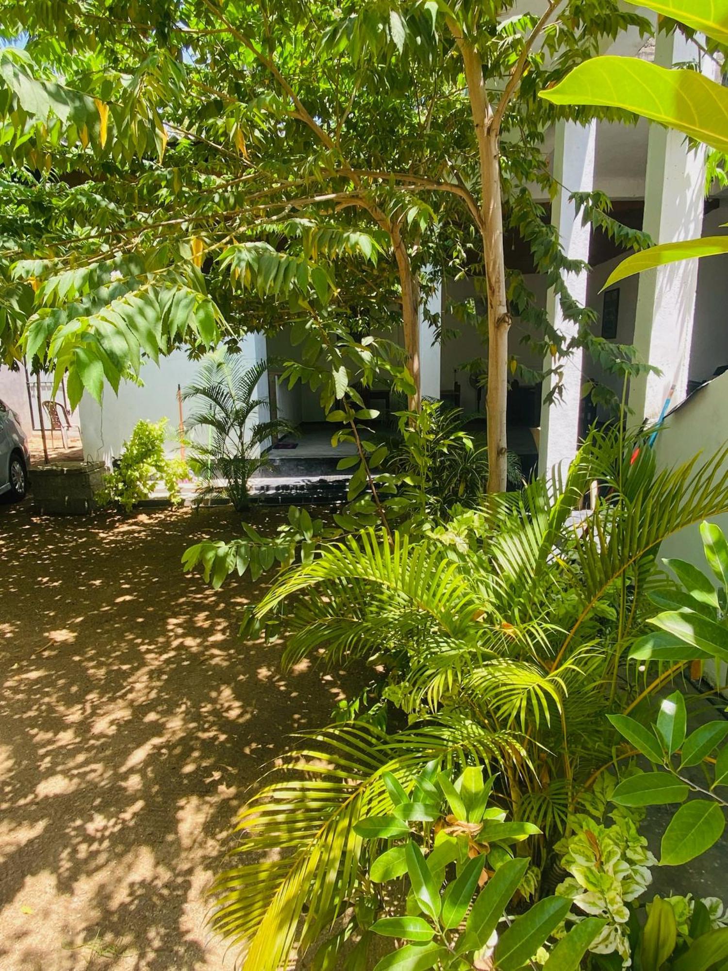 Sea La Vie Hotel Vịnh Arugam Ngoại thất bức ảnh